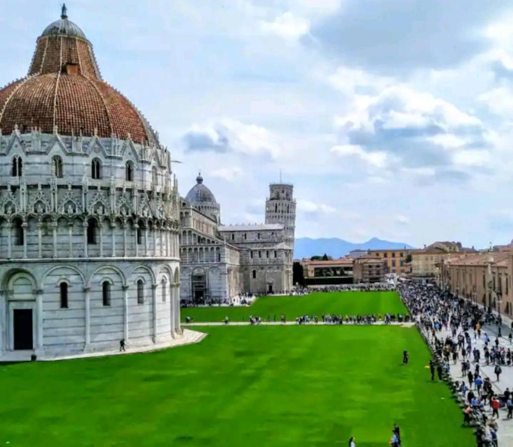 Pisa Happy House Apartment ภายนอก รูปภาพ